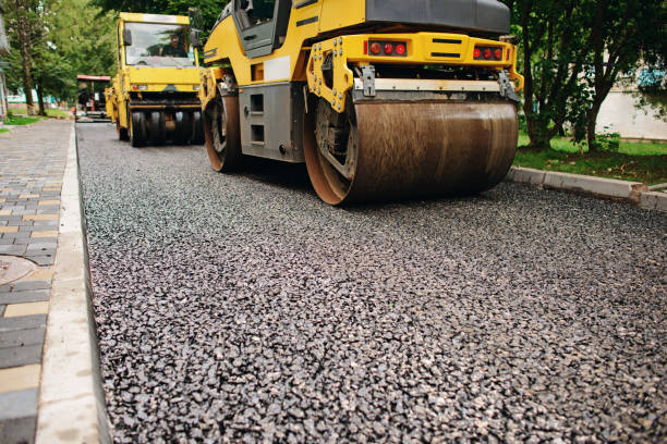 Best Professional Driveway Pavers  in Tipton, CA